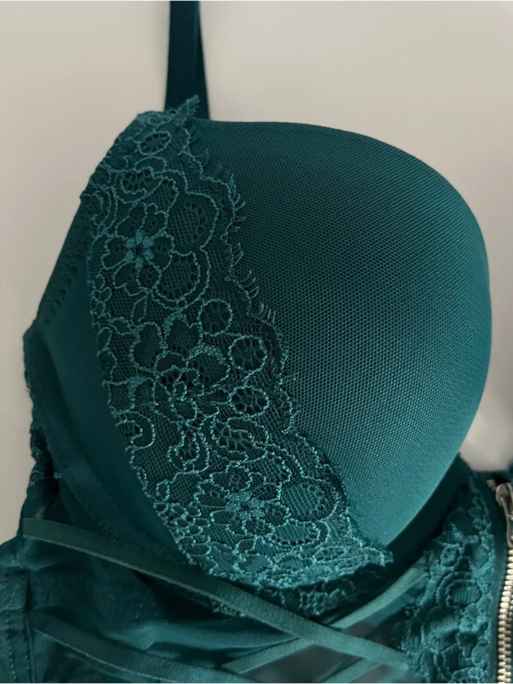 La SENZA Beyond Sexy Floral Lace+Mesh Demi Cup Bustier Bra in Emerald Green 34C - Picture 5 of 11